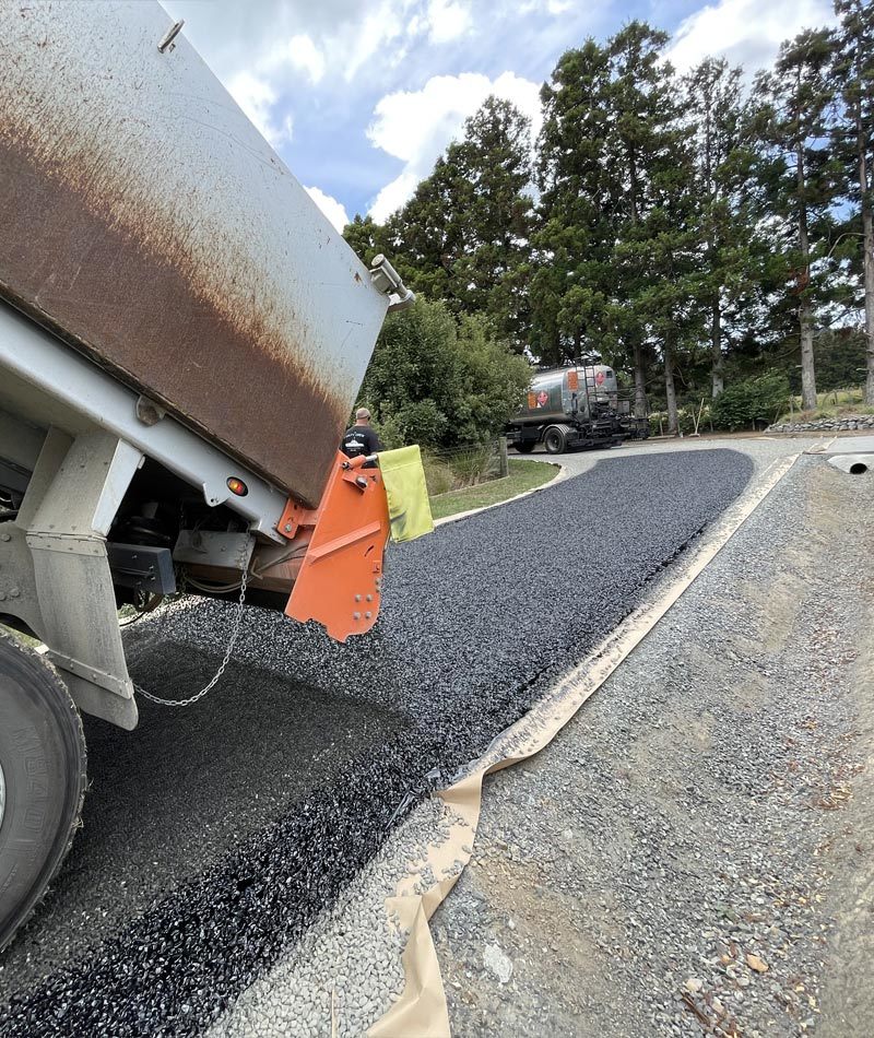 Chip sealing Waikato Bitumen Chip Seal Farm Road